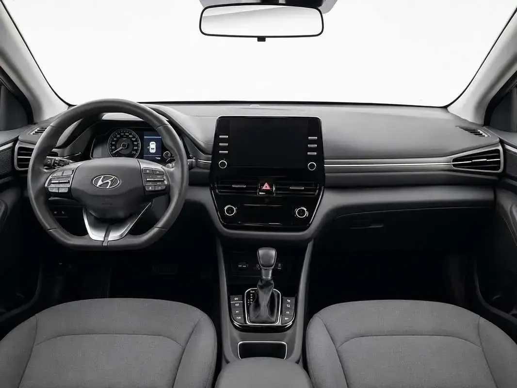 Usado Hyundai Ioniq 141 CV (103 kW) 2022 Azul Utilitario