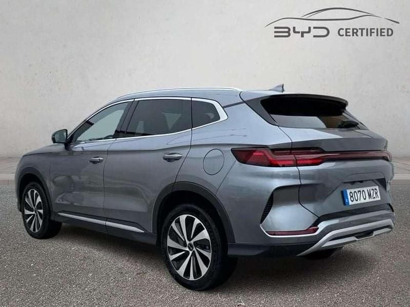 Usado BYD Seal U Boost 218 CV (160 kW) 2025 Gris SUV