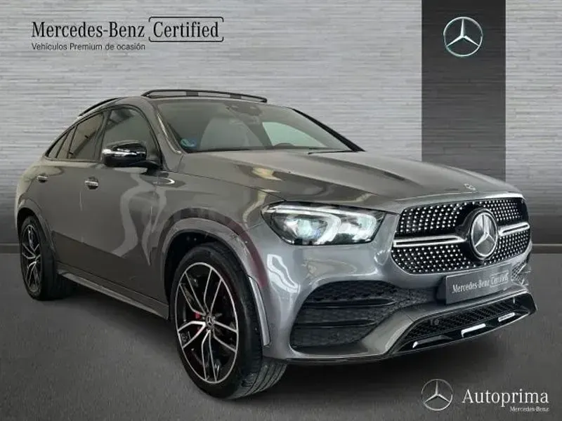 Usado Mercedes GLE300 269 CV (197 kW) 2023 Gris / plata SUV