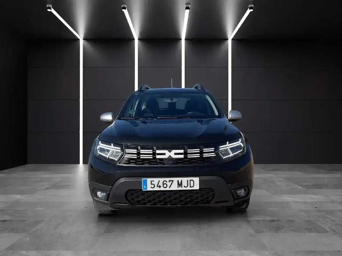 Usado Dacia Duster Expression 115 CV (84 kW) 2023 Gris SUV