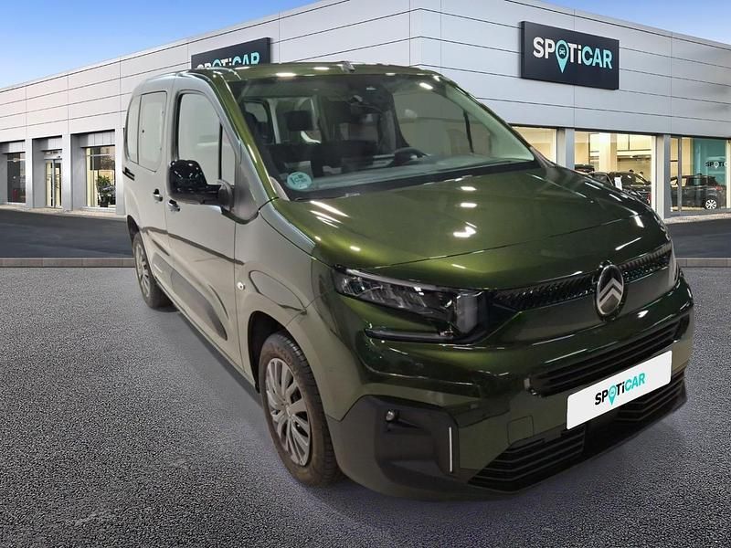 Usado Citroën Berlingo 102 CV (75 kW) 2025 Verde Monovolumen
