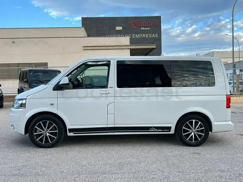 Usado VW Multivan Comfortline 180 CV (132 kW) 2013 Blanco Monovolumen