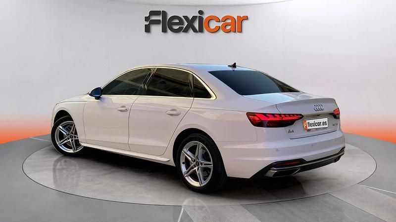 Usado Audi A4 Advanced Plus 163 CV (119 kW) 2024 Blanco Berlina