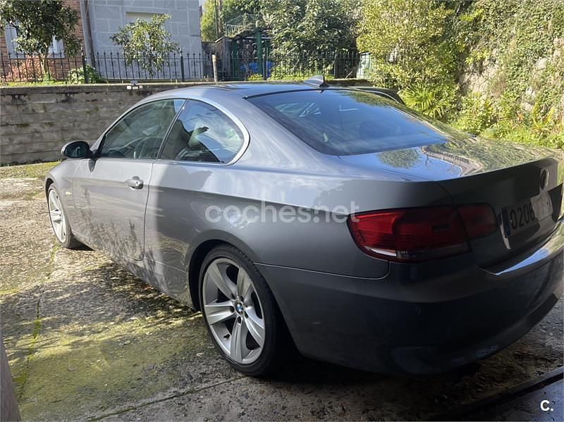 Usado BMW 325 218 CV (160 kW) 2006 Gris / plata Coupe
