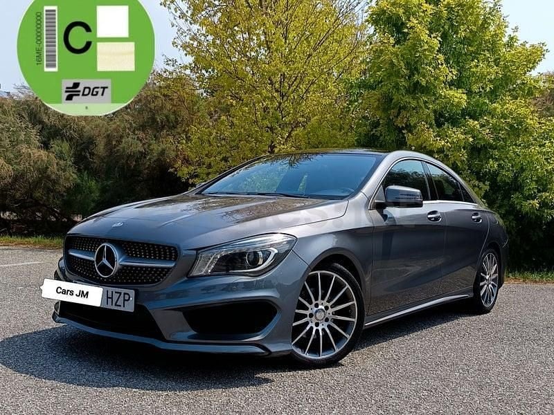 Usado Mercedes CLA200 AMG line 136 CV (100 kW) 2014 Gris / plata Berlina