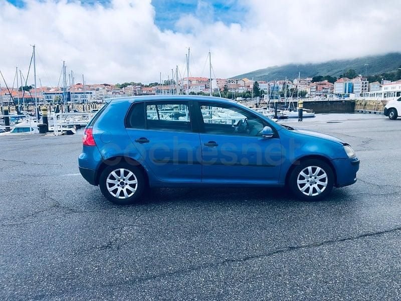 Usado VW Golf IV Highline 140 CV (102 kW) 2005 Azul Berlina