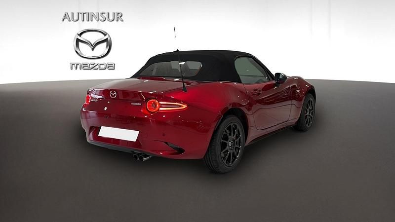Nuevo Mazda MX5 Homura-Line 132 CV (97 kW) 2025 Rojo soul red Descapotable
