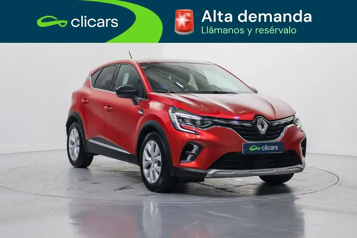 Usado Renault Captur Zen 160 HP (117 kW) 2022 Vermelho SUV