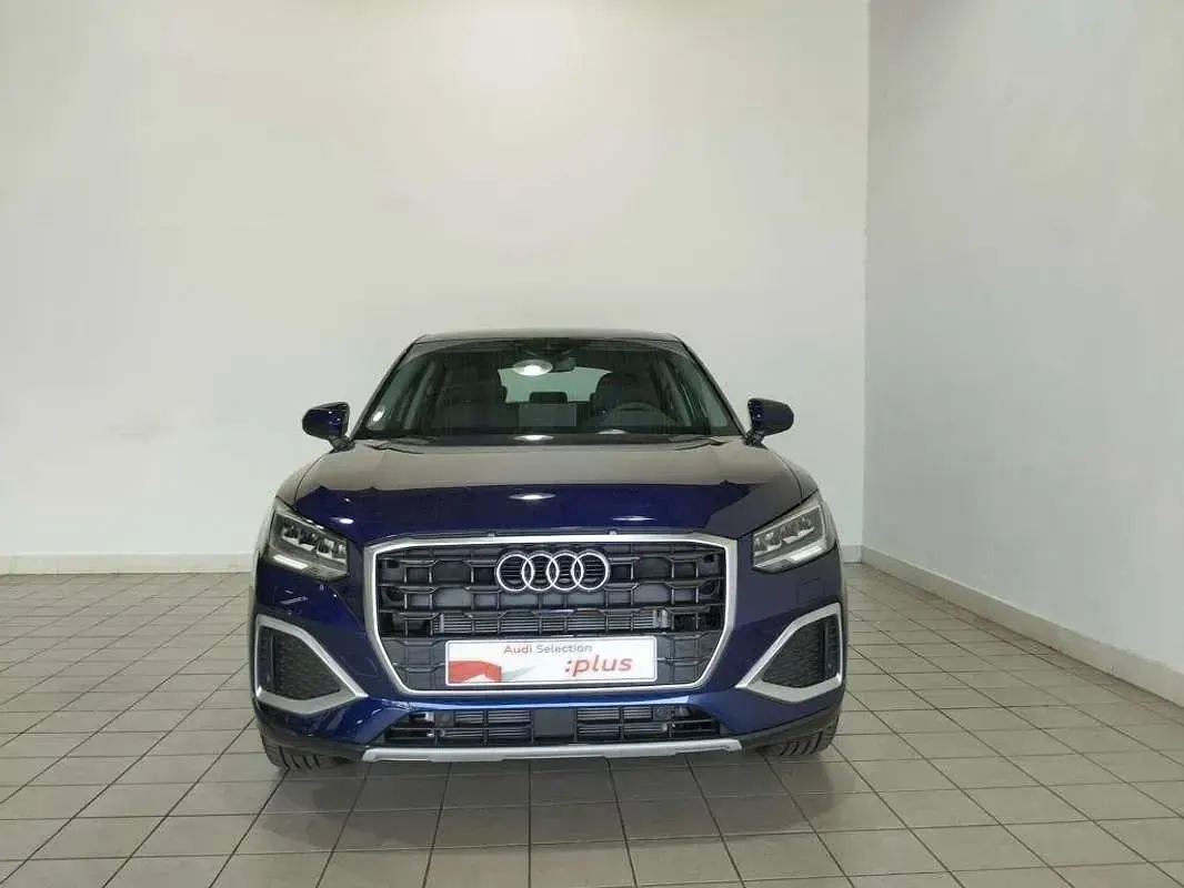 Usado Audi Q2 Advanced Plus 116 CV (85 kW) 2025 Azul SUV