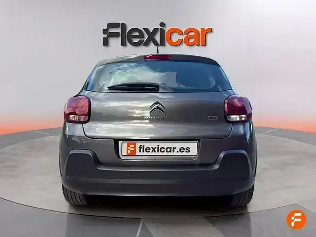 Usado Citroën C3 100 CV (73 kW) 2024 Gris Berlina