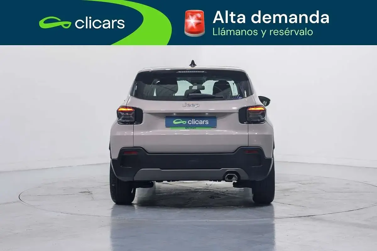 Usado Jeep Avenger Longitude 101 CV (74 kW) 2023 Blanco SUV