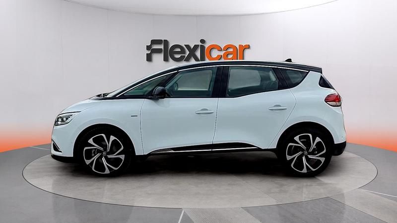 Usado Renault Scénic IV Edition One 131 CV (96 kW) 2018 Blanco Monovolumen