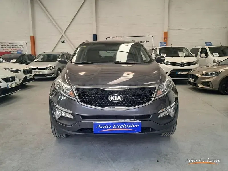 Usado Kia Sportage 135 CV (99 kW) 2014 Gris / plata SUV