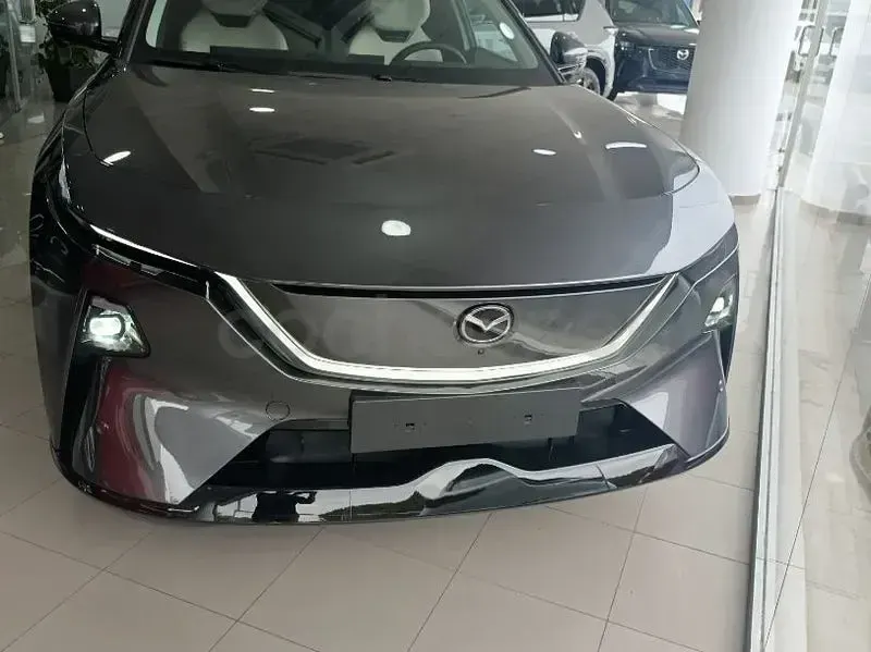Nuevo Mazda CX-6e Takumi-Line 189 kW (258 CV) 2026 Eléctrico SUV