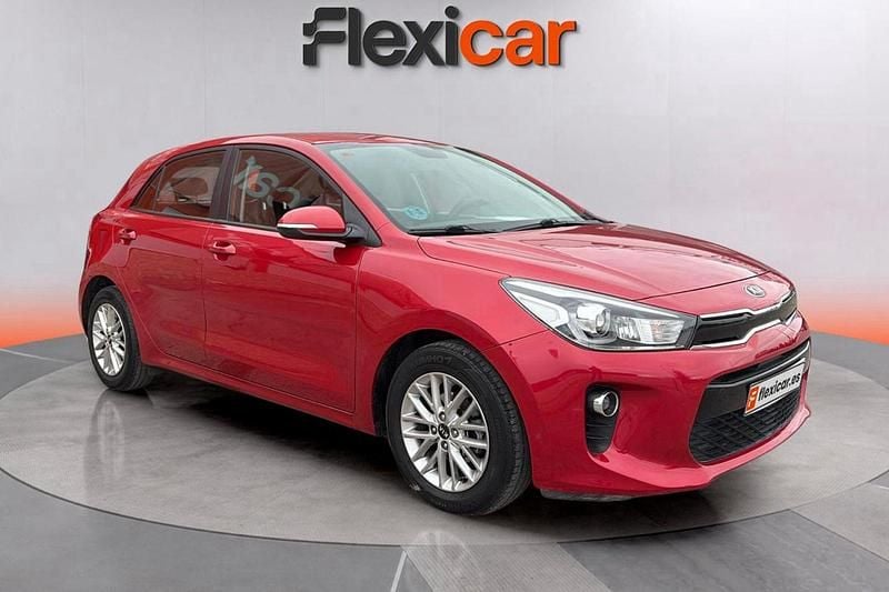Rojo Usado 2019 Kia Rio Berlina | 12.150 € (Precio justo) - Imagen 1/4