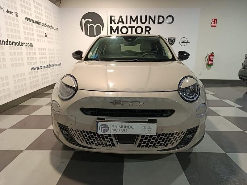 Usado Fiat 600 La Prima 100 CV (73 kW) 2024 Beige SUV