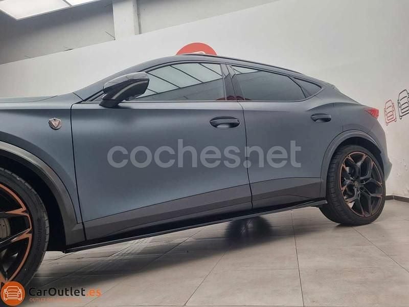 Usado Cupra Formentor VZ 390 CV (286 kW) 2022 Gris / plata SUV