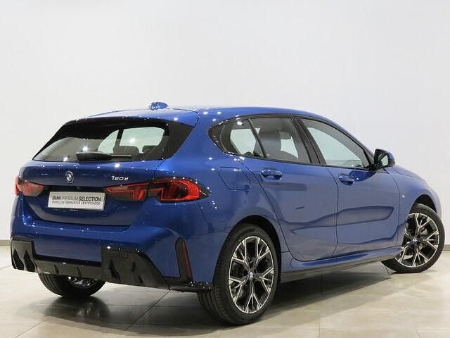 Usado BMW 120 Shadowline 190 CV (139 kW) 2025 Azul Utilitario