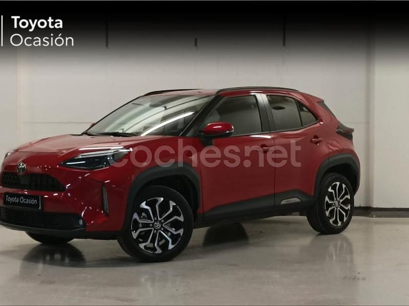 Granate Usado 2024 Toyota Yaris Cross Active SUV | 26.200 € (Caro) - Imagen 1/4