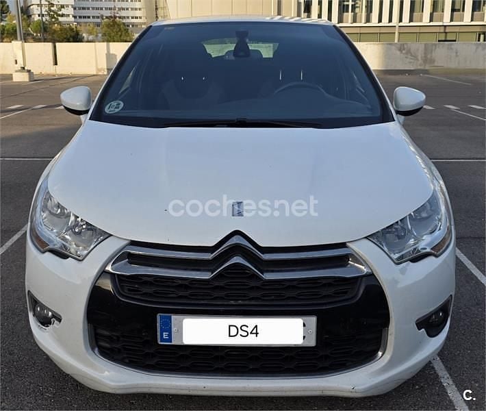 Usado Citroën DS4 114 CV (83 kW) 2014 Blanco Utilitario
