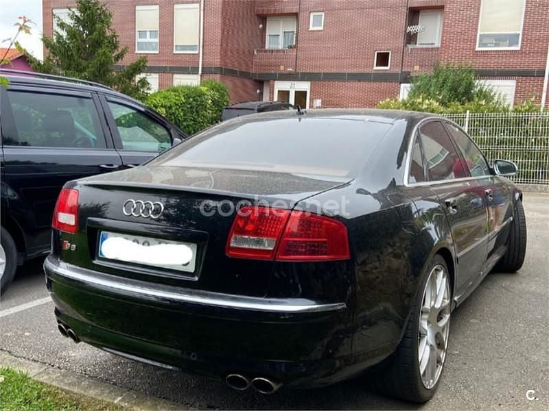 Usado Audi S8 450 CV (330 kW) 2006 Negro Berlina