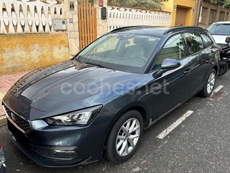 Gris / plata Usado 2022 Seat Leon Style Familiar | 14.500 € (Super precio) - Imagen 1/4