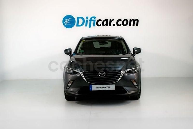 Usado Mazda CX-3 Luxury 121 CV (88 kW) 2018 Gris / plata SUV