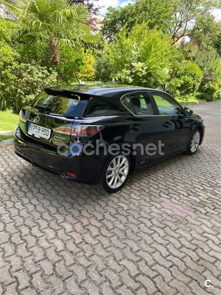 Usado Lexus CT200h 136 CV (100 kW) 2011 Negro Berlina