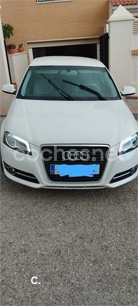 Usado Audi A3 Ambiente 105 CV (77 kW) 2010 Blanco Utilitario