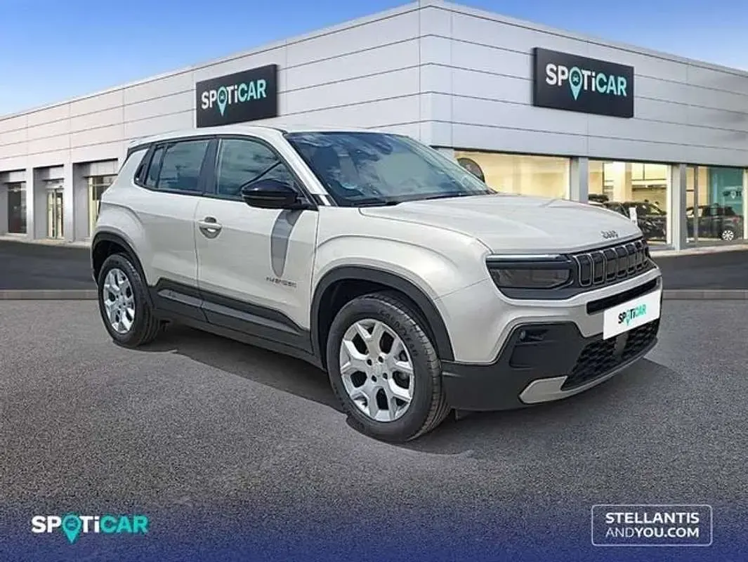 Usado Jeep Avenger Altitude 101 CV (74 kW) 2025 Gris SUV