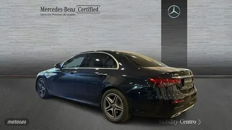 Usado Mercedes E200 204 CV (150 kW) 2024 Azul Berlina