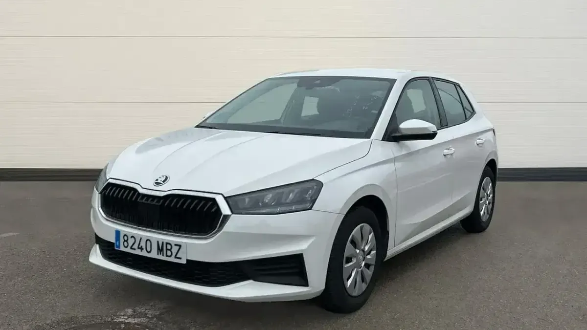 Käytetty Skoda Fabia Active 80 HP (58 kW) 2022 Valkoinen Viistoperä