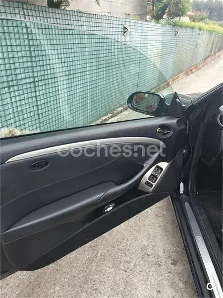 Usado Mercedes CLK200 Avantgarde 163 CV (119 kW) 2007 Azul Coupe