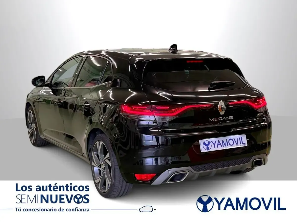 Usado Renault Mégane IV 115 CV (84 kW) 2021 Negro