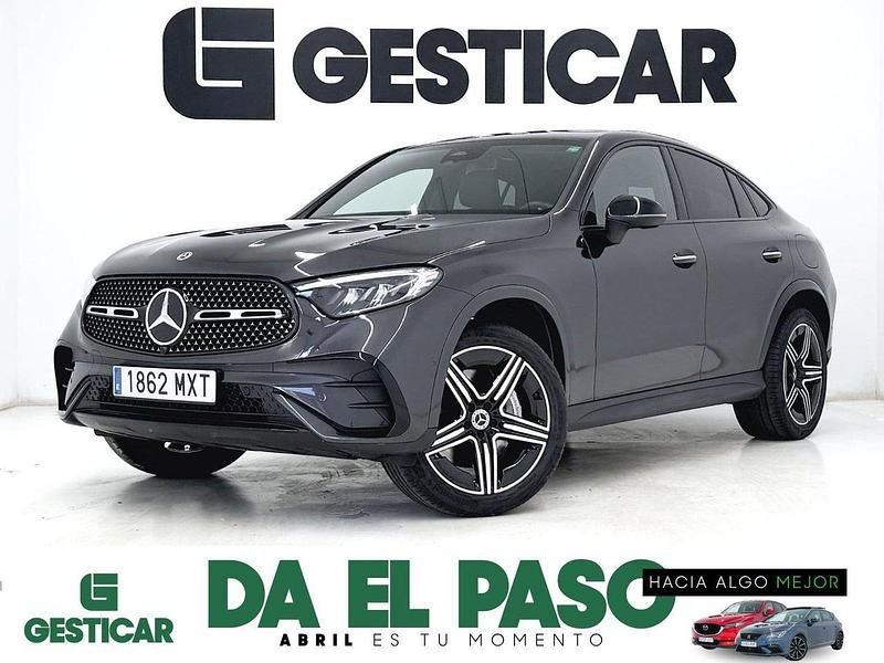 Usado Mercedes GLC300e 333 CV (244 kW) 2025 Gris Coupe
