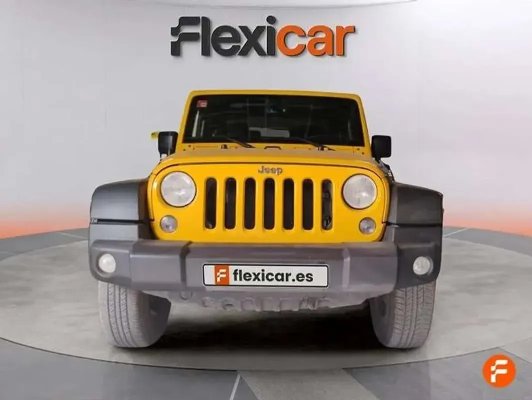 Usado Jeep Wrangler Rubicon 273 CV (200 kW) 2019 Amarillo SUV