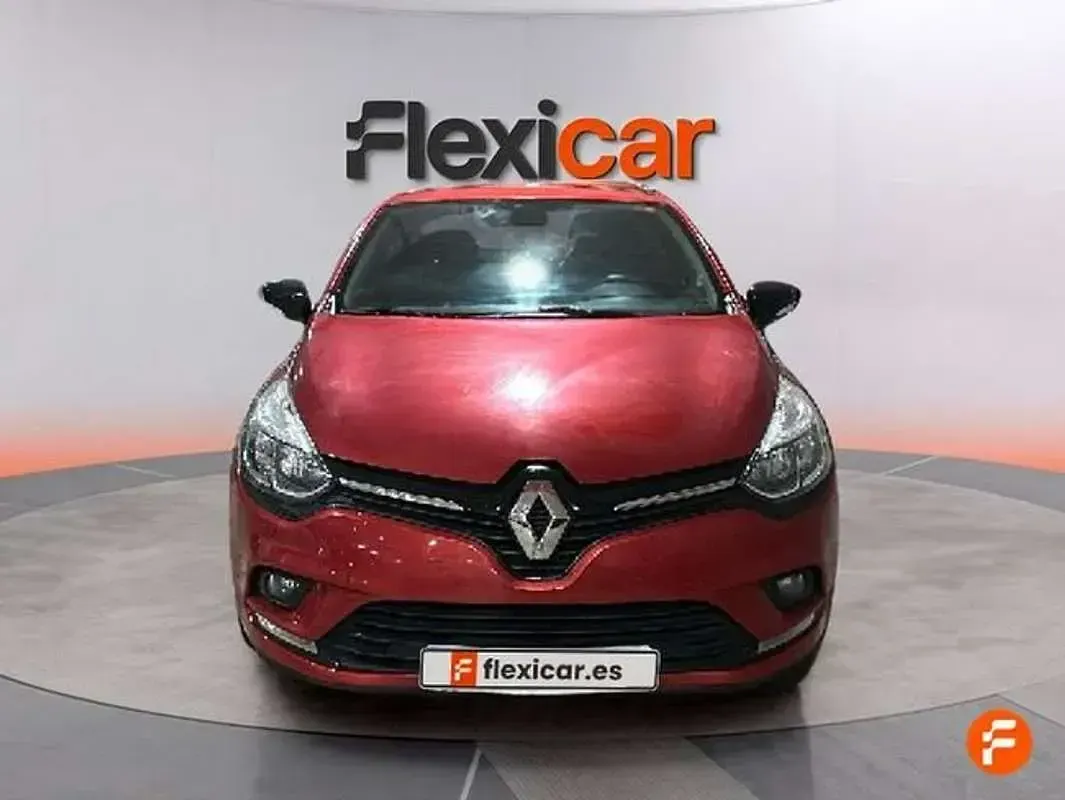 Usado Renault Clio Intens 91 CV (66 kW) 2019 Rojo Utilitario