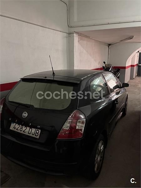 Usado Fiat Stilo Dynamic 115 CV (84 kW) 2005 Negro Berlina