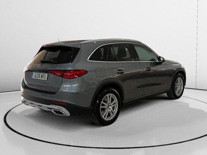 Usado Mercedes GLC200 230 CV (169 kW) 2023 Gris SUV