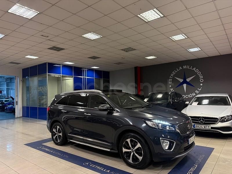 Usado Kia Sorento 200 CV (147 kW) 2016 Gris / plata SUV