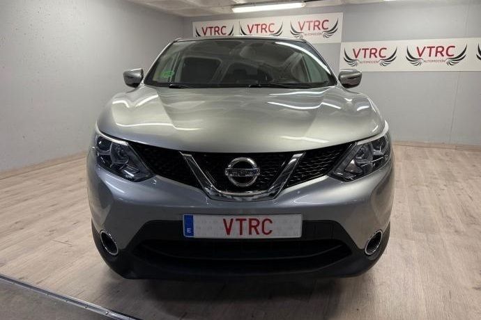 Usado Nissan Qashqai 360º 116 CV (85 kW) 2014 Plateado SUV
