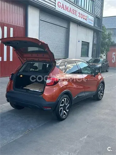 Usado Renault Captur Intens 90 CV (66 kW) 2014 Naranja SUV