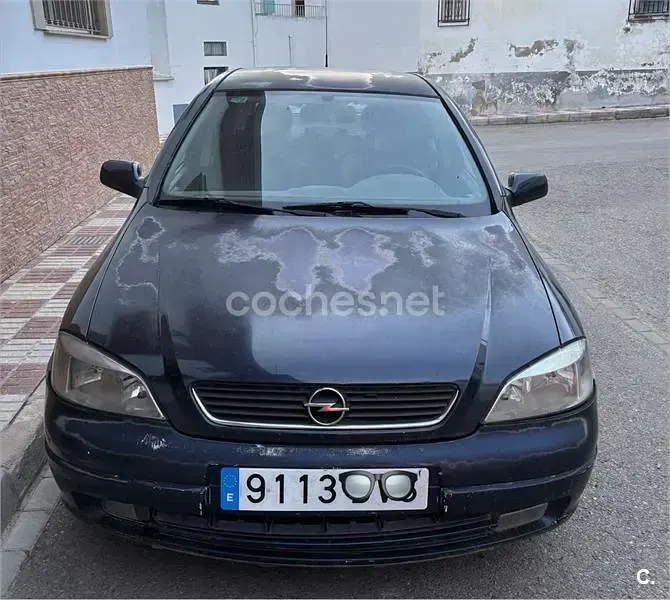 Usado Opel Astra Elegance 100 CV (73 kW) 2002 Azul Berlina