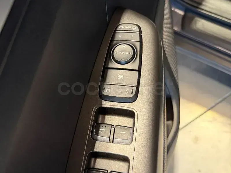 Usado Kia Sportage 135 CV (99 kW) 2016 Gris / plata SUV