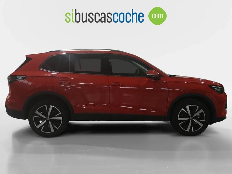 Nuevo VW Tiguan 150 CV (110 kW) 2025 Rojo SUV