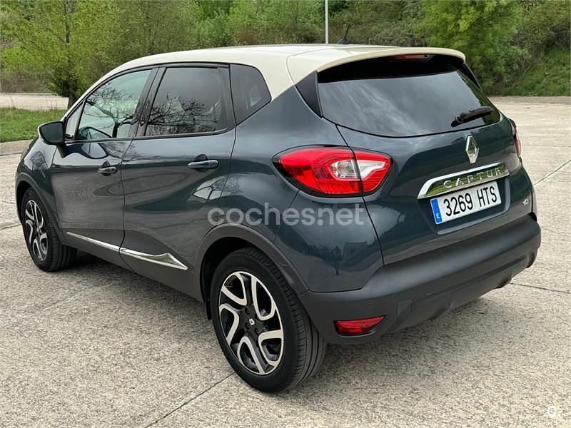 Usado Renault Captur Intens 90 HP (66 kW) 2013 Azul SUV