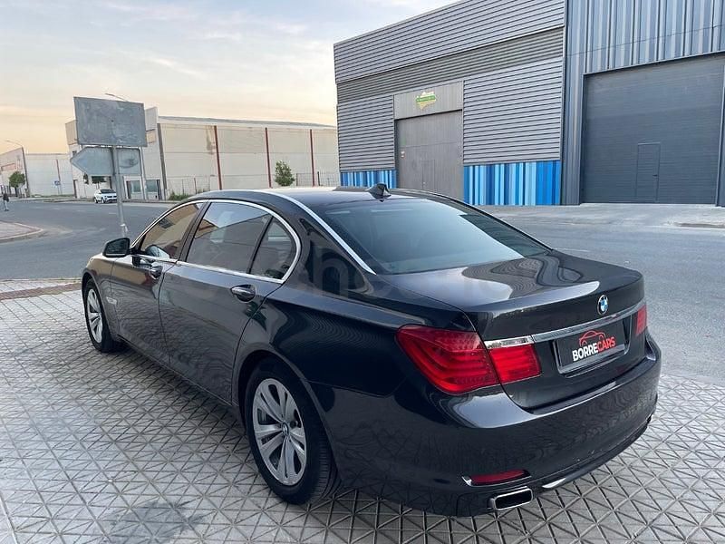 Usado BMW 750L 407 CV (299 kW) 2012 Gris / plata Berlina
