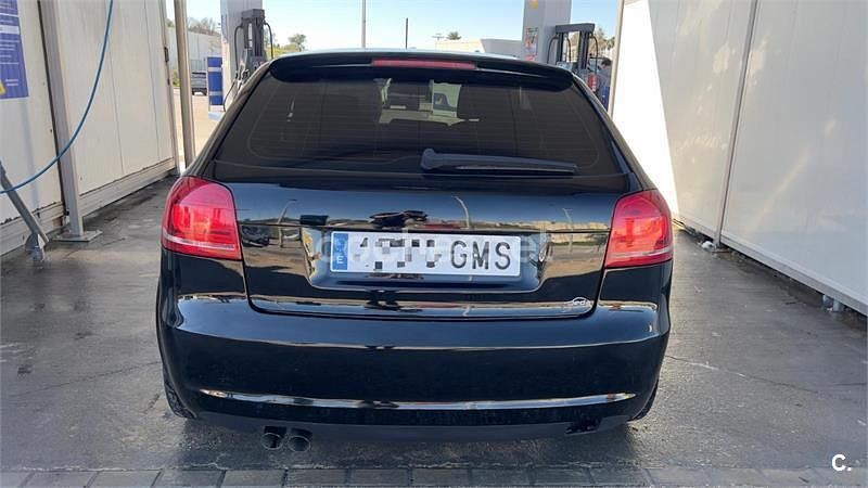 Usado Audi A3 Ambition 105 CV (77 kW) 2009 Negro Utilitario