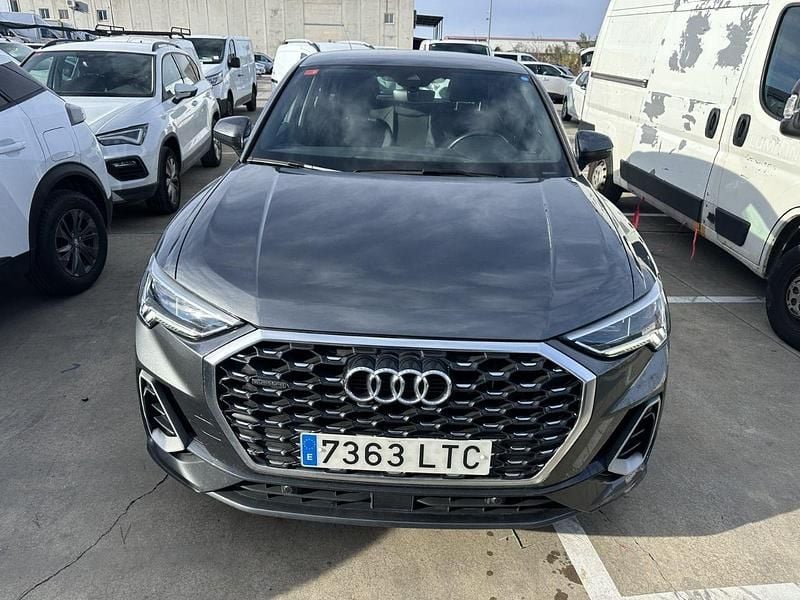 Usado Audi Q3 S-Line 190 CV (139 kW) 2021 Gris SUV