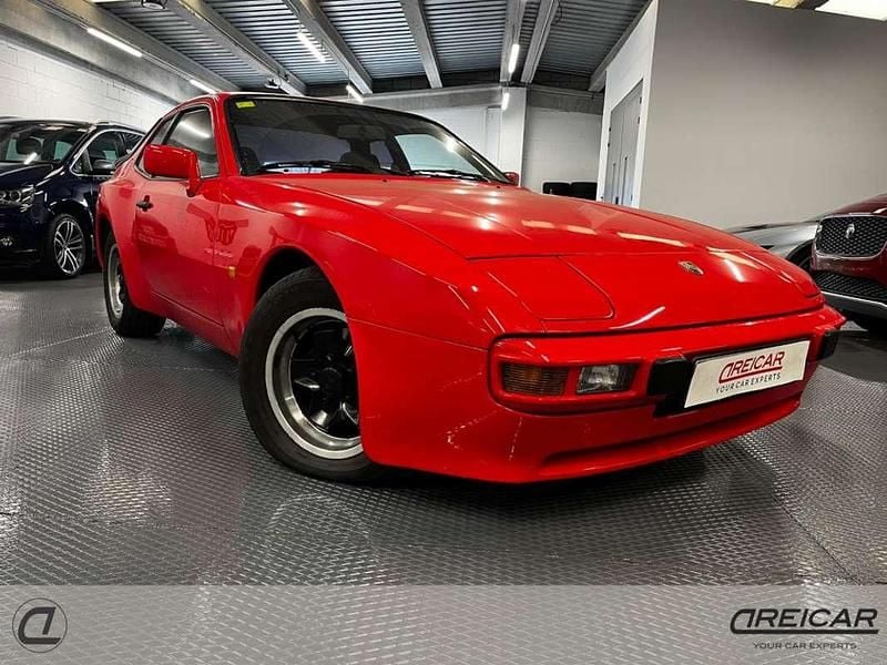 Rojo Usado 1984 Porsche 944 Coupe | 17.990 € - Imagen 1/4